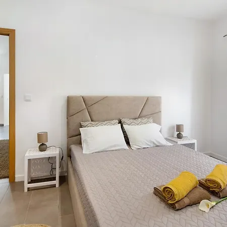 Apartment Pdl